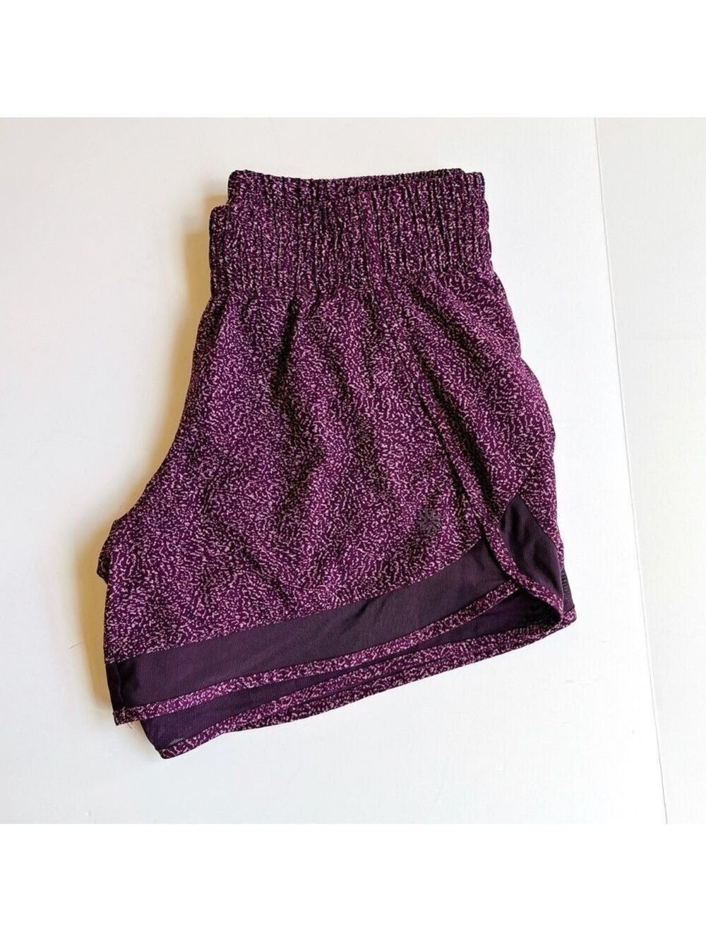 Athleta Mesh Racer Run Shorts - Picture 6 of 11